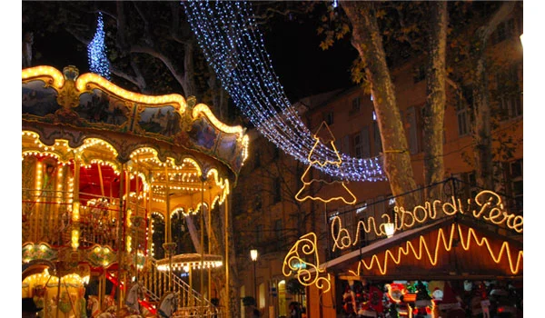 Passer les vacances de Noël en couple en Aix de Provence 